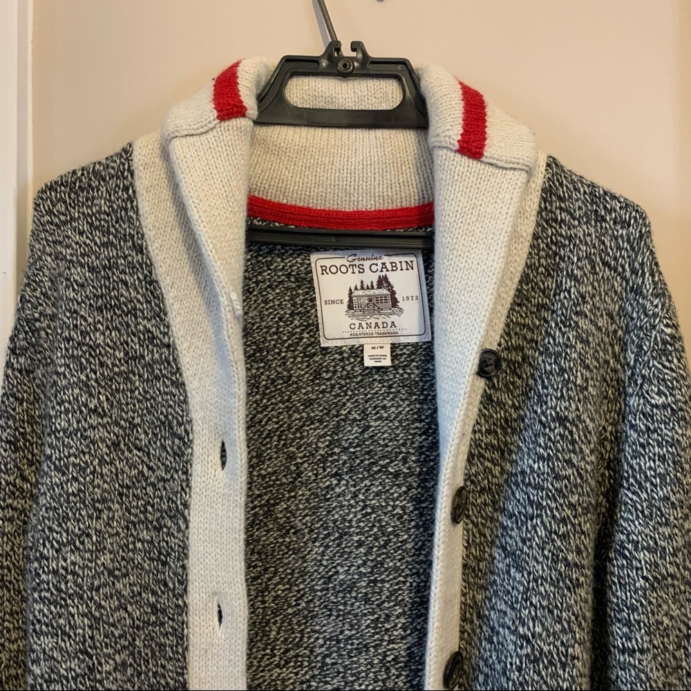 NWOT Roots Classic Cardigan - Picture 2 of 9
